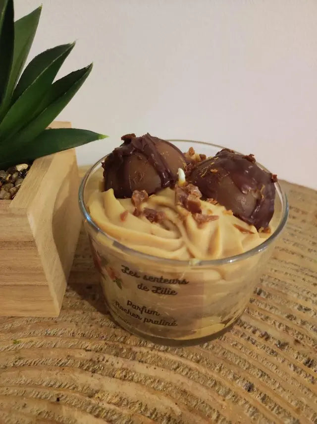Bougie gourmande Rocher Praliné-Cire Naturelle & Parfum de Grasse - Les Senteurs de Lilie