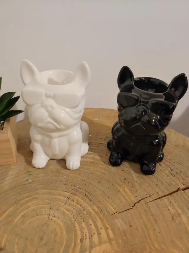 Brûle-Parfum Chien en Céramique – Diffuseur Élégant pour Cires et Huiles Essentielles - Les Senteurs de Lilie