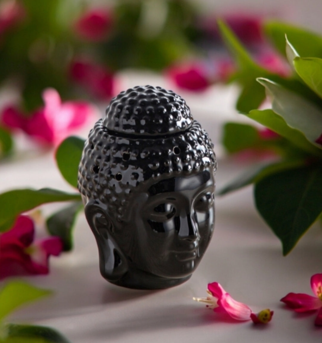 Brûle-Parfum Bouddha en Céramique – Diffuseur Élégant pour Cires et Huiles Essentielles Les Senteurs de Lilie